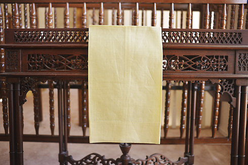 French Vanilla Guest Towel