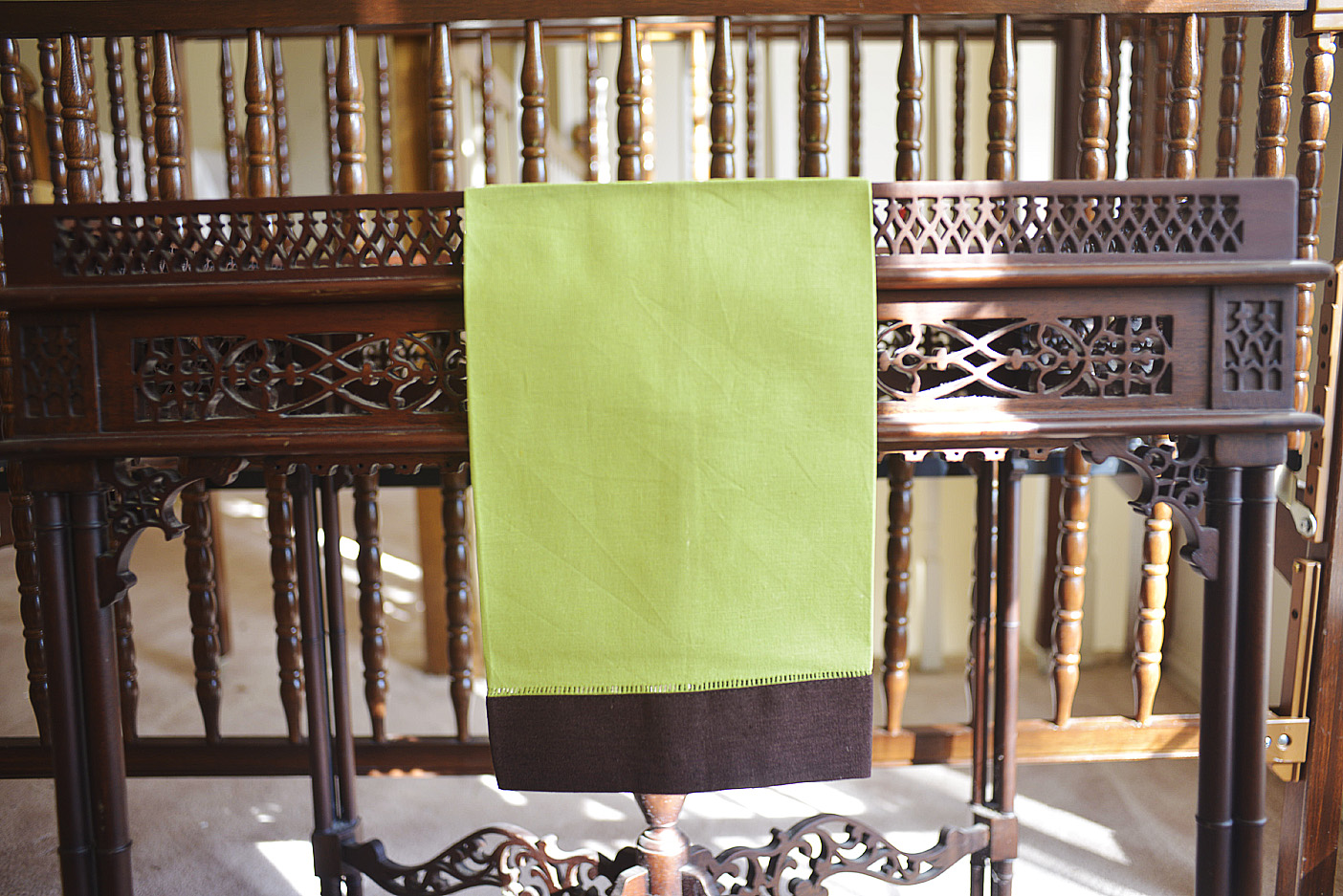Hemstitch Guest Towel, Multicolored, Bright Lime Green & Fudge