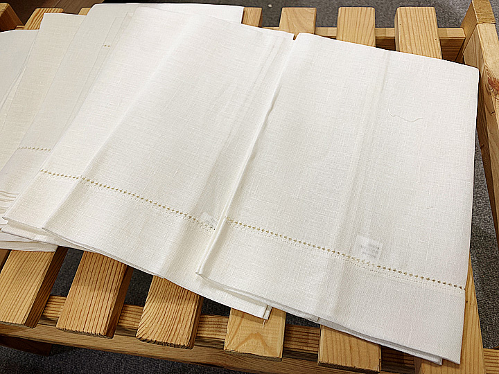 Linen Guest Towel. Winter White Color